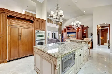 21670 Frontenac Court Boca Raton FL 33433