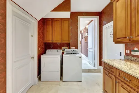 21670 Frontenac Court Boca Raton FL 33433