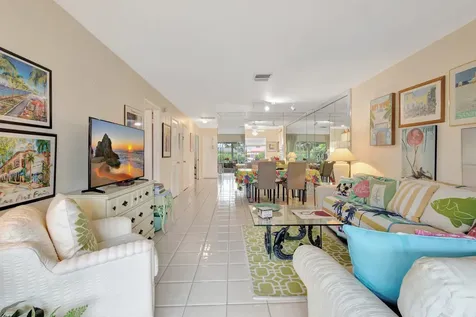 5200 Privet B Place Delray Beach FL 33484