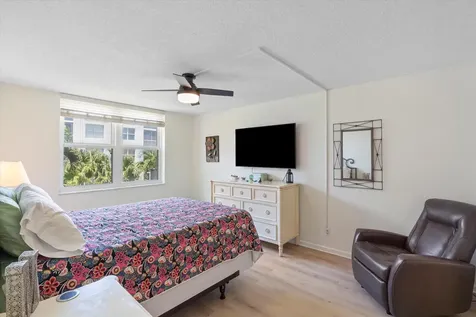 2018 S Federal Highway Boynton Beach FL 33435