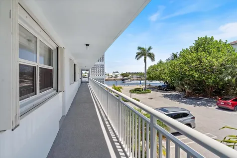 2018 S Federal Highway Boynton Beach FL 33435