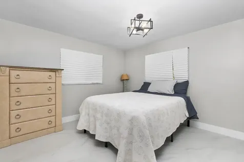 2500 Ne 23rd Street Pompano Beach FL 33062