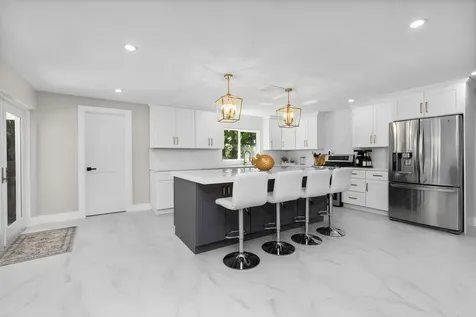 2500 Ne 23rd Street Pompano Beach FL 33062