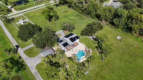 10754 Tamis Trail Lake Worth FL 33449