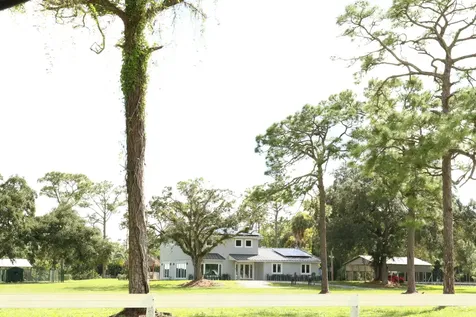 10754 Tamis Trail Lake Worth FL 33449