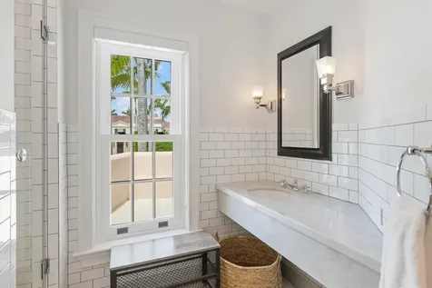 750 S County Road Palm Beach FL 33480