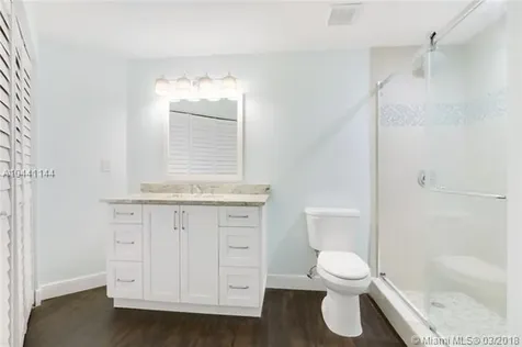 100 Uno Lago 205 Drive Juno Beach FL 33408