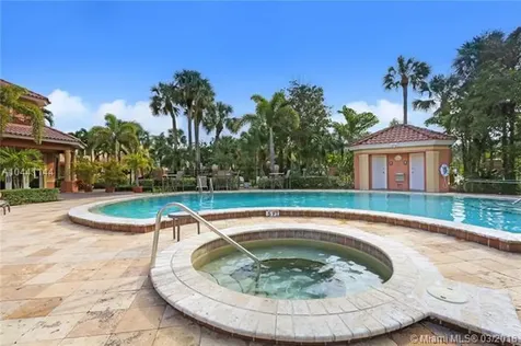 100 Uno Lago 205 Drive Juno Beach FL 33408