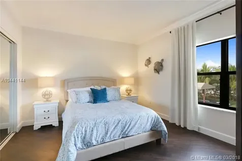 100 Uno Lago 205 Drive Juno Beach FL 33408