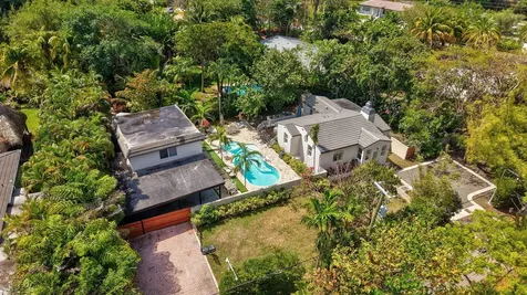 430 Ne 121st Street Biscayne Park FL 33161