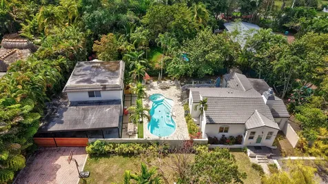 430 Ne 121st Street Biscayne Park FL 33161