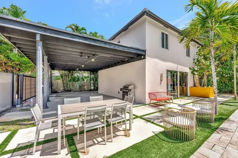 430 Ne 121st Street Biscayne Park FL 33161