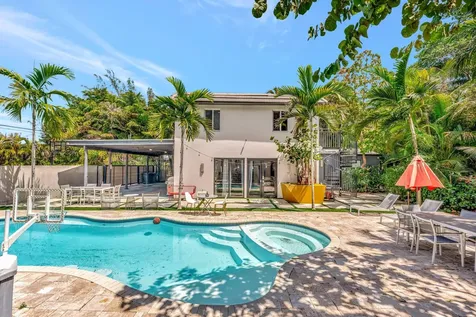 430 Ne 121st Street Biscayne Park FL 33161