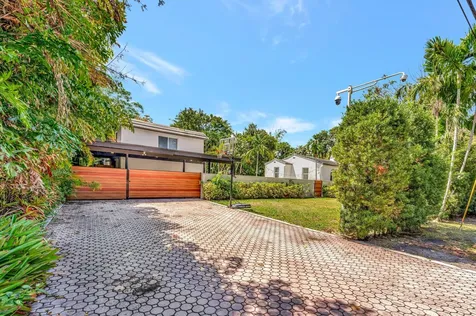 430 Ne 121st Street Biscayne Park FL 33161