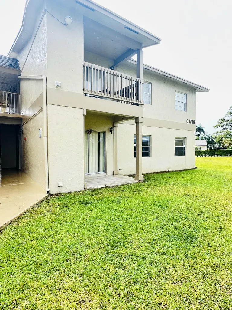 1798 Abbey Road West Palm Beach FL 33415