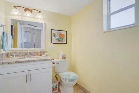 2724 N Garden Drive Lake Worth FL 33461