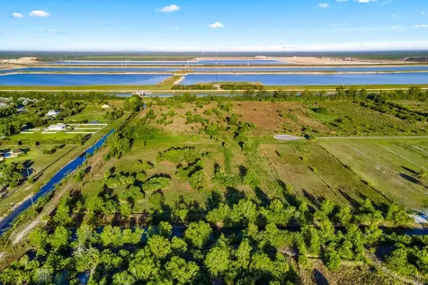 3060 Gator Pond Lane Loxahatchee FL 33470