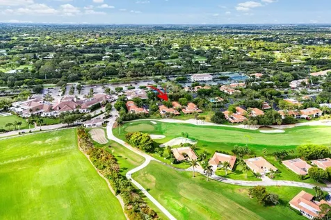 4107 Kittiwake Court Boynton Beach FL 33436