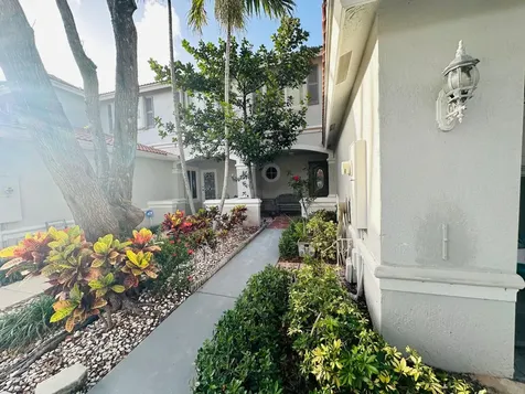 8023 Big Pine Way Riviera Beach FL 33407