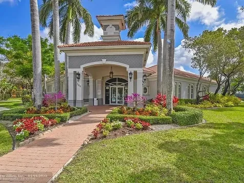 8023 Big Pine Way Riviera Beach FL 33407