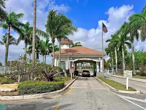 8023 Big Pine Way Riviera Beach FL 33407