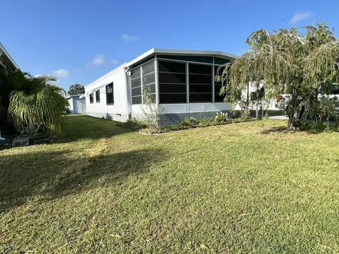 1005 Thrush Circle Barefoot Bay FL 32976