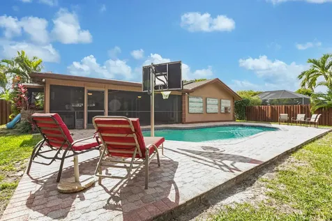 650 Nw 48th Avenue Coconut Creek FL 33063