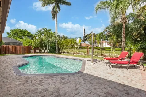 650 Nw 48th Avenue Coconut Creek FL 33063