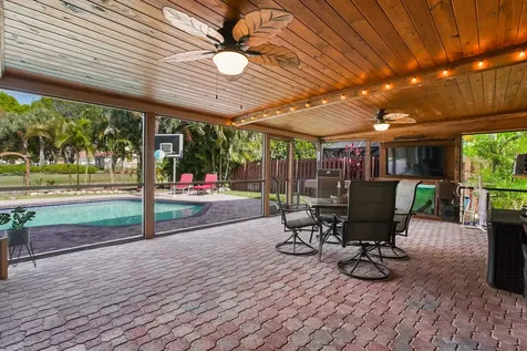 650 Nw 48th Avenue Coconut Creek FL 33063
