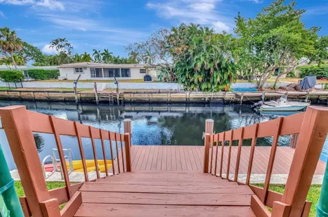 166 Sw 8th Avenue Boca Raton FL 33486