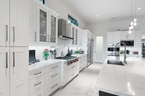 6940 Nw 25th Way Boca Raton FL 33496
