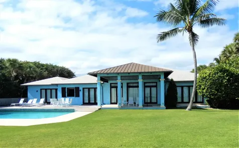 521 S Beach Road Jupiter Island FL 33455