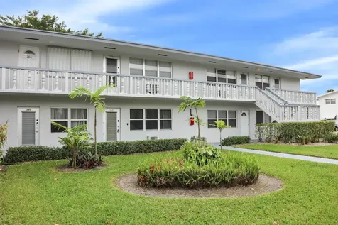 266 Coventry West Palm Beach FL 33417