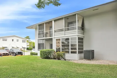 266 Coventry West Palm Beach FL 33417