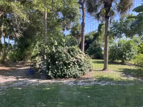 203 E Easy Street Fort Pierce FL 34982