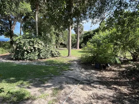 203 E Easy Street Fort Pierce FL 34982