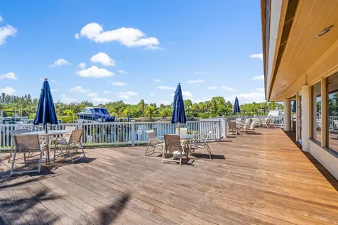533 Oak Harbour Drive Juno Beach FL 33408