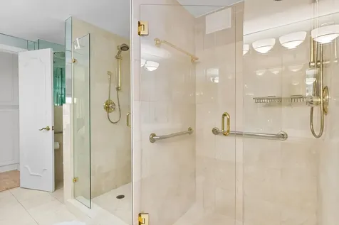 250 Bradley Place Palm Beach FL 33480