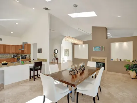 1120 Sw 19th Avenue Boca Raton FL 33486