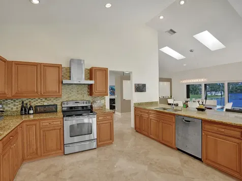 1120 Sw 19th Avenue Boca Raton FL 33486