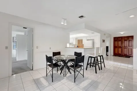 21634 Sonoma Court Boca Raton FL 33433