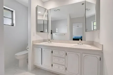21634 Sonoma Court Boca Raton FL 33433