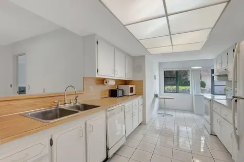 21634 Sonoma Court Boca Raton FL 33433