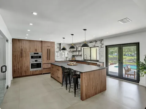 2708 Nw 26th Circle Boca Raton FL 33431