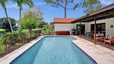 2708 Nw 26th Circle Boca Raton FL 33431