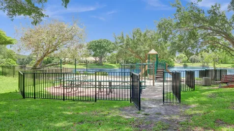 2708 Nw 26th Circle Boca Raton FL 33431
