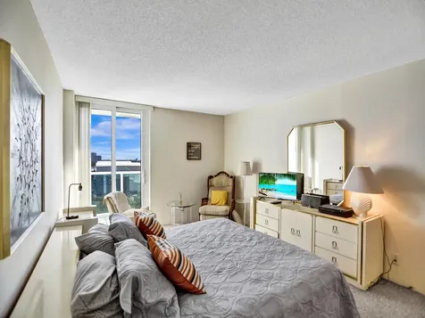 100 Bayview Drive Sunny Isles Beach FL 33160