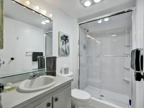100 Bayview Drive Sunny Isles Beach FL 33160