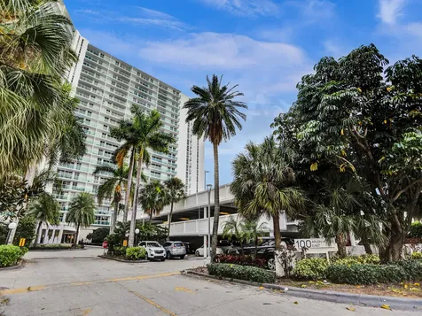 100 Bayview Drive Sunny Isles Beach FL 33160