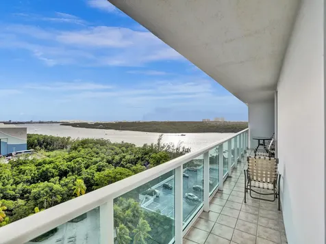 100 Bayview Drive Sunny Isles Beach FL 33160